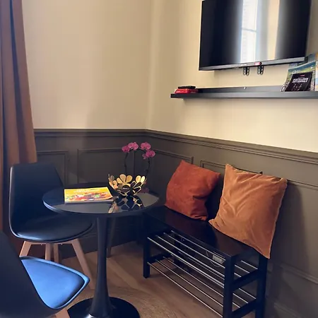 Apartment Cosy Et Bien Situe *