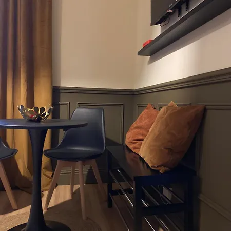 Apartment Cosy Et Bien Situe *